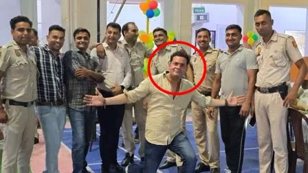 Delhi Police Head Constable Dies After Suffering Heart Attack While Dancing At Farewell Party