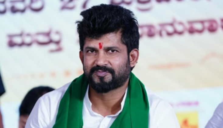 prathap simha counter attack