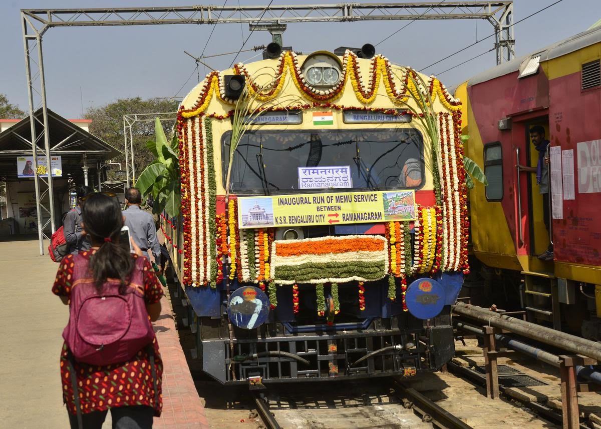 ರೈಲ್ವೇ ಇಲಾಖೆಯಲ್ಲಿ 3445 'ಕ್ಲರ್ಕ್' ಹುದ್ದೆಗಳಿಗೆ ಅರ್ಜಿ ಸಲ್ಲಿಸಲು ಅ.20 ಕೊನೆಯ ದಿನ