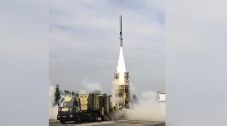 DRDO: ಭೂ ದಾಳಿಯ ಕ್ರೂಸ್ ಕ್ಷಿಪಣಿ ಮೊದಲ ಪರೀಕ್ಷೆ ಯಶಸ್ವಿ; ಚೀನಾ, ಪಾಕ್ ಟಾರ್ಗೆಟ್!