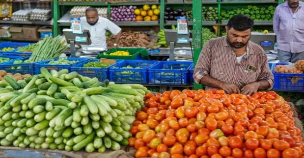 ಬೆಂಗಳೂರು || ಬೆಂಗಳೂರಲ್ಲಿ ತರಕಾರಿ ಬೆಲೆ ದಿಢೀರ್ ಏರಿಕೆ, ಜೇಬಿಗೆ ಬಿತ್ತು ಕತ್ತರಿ