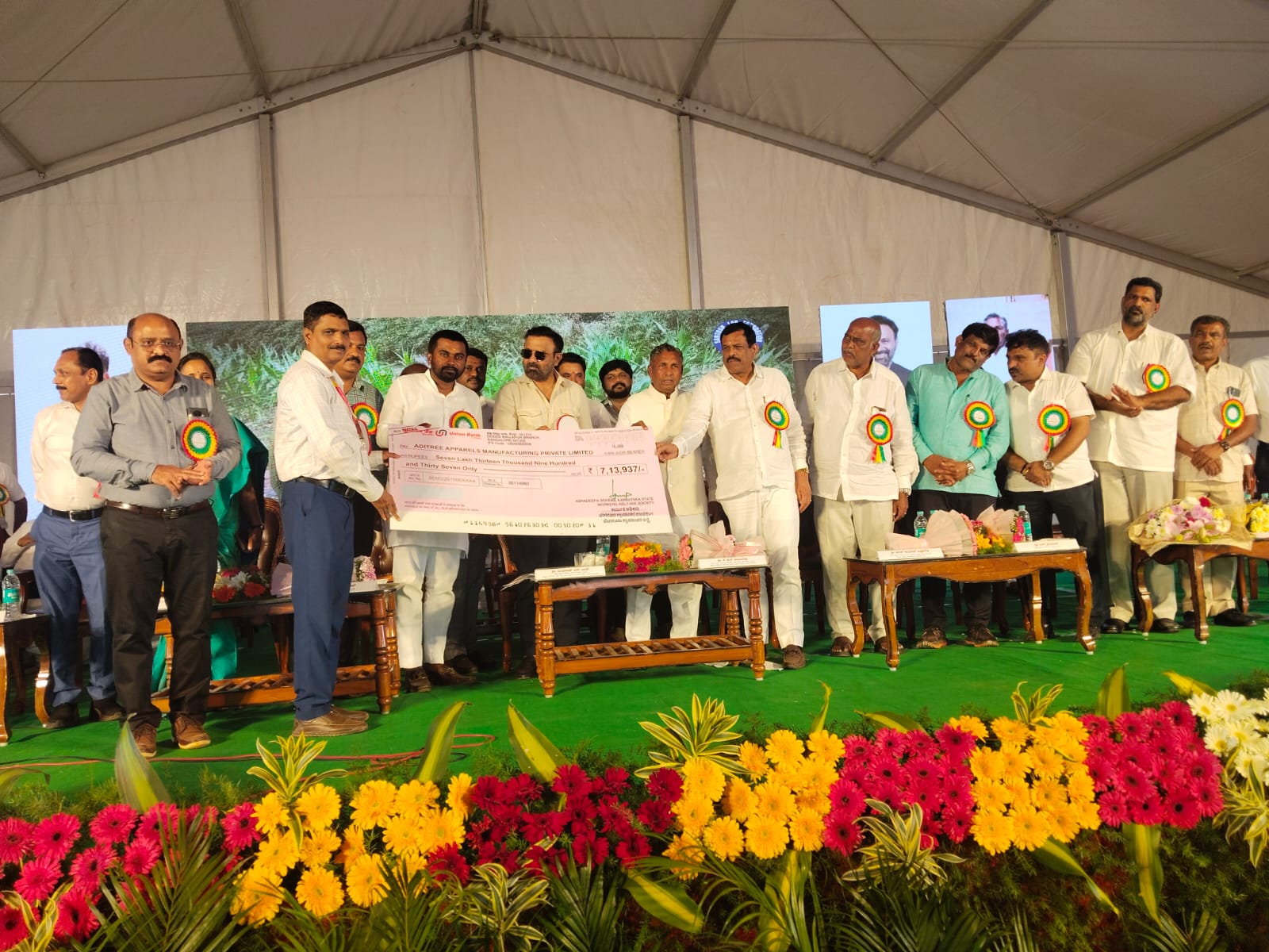 ಅಸಂಘಟಿತ ಕಾರ್ಮಿಕರ ಸಾಮಾಜಿಕ ಭದ್ರತೆಗೆ ಹಲವು ಕಾರ್ಯಕ್ರಮ ಜಾರಿ – ಸಂತೋಷ್ ಲಾಡ್