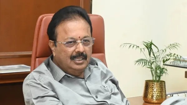 ರಾಜ್ಯದಲ್ಲಿ ರಸಗೊಬ್ಬರ ಕೊರತೆ, ಆತಂಕದಲ್ಲಿ ರೈತರು: ಯೂರಿಯಾ ದಾಸ್ತಾನು ಬಗ್ಗೆ ಮಾಹಿತಿ ಕೊಟ್ಟ ಕೃಷಿ ಸಚಿವ.