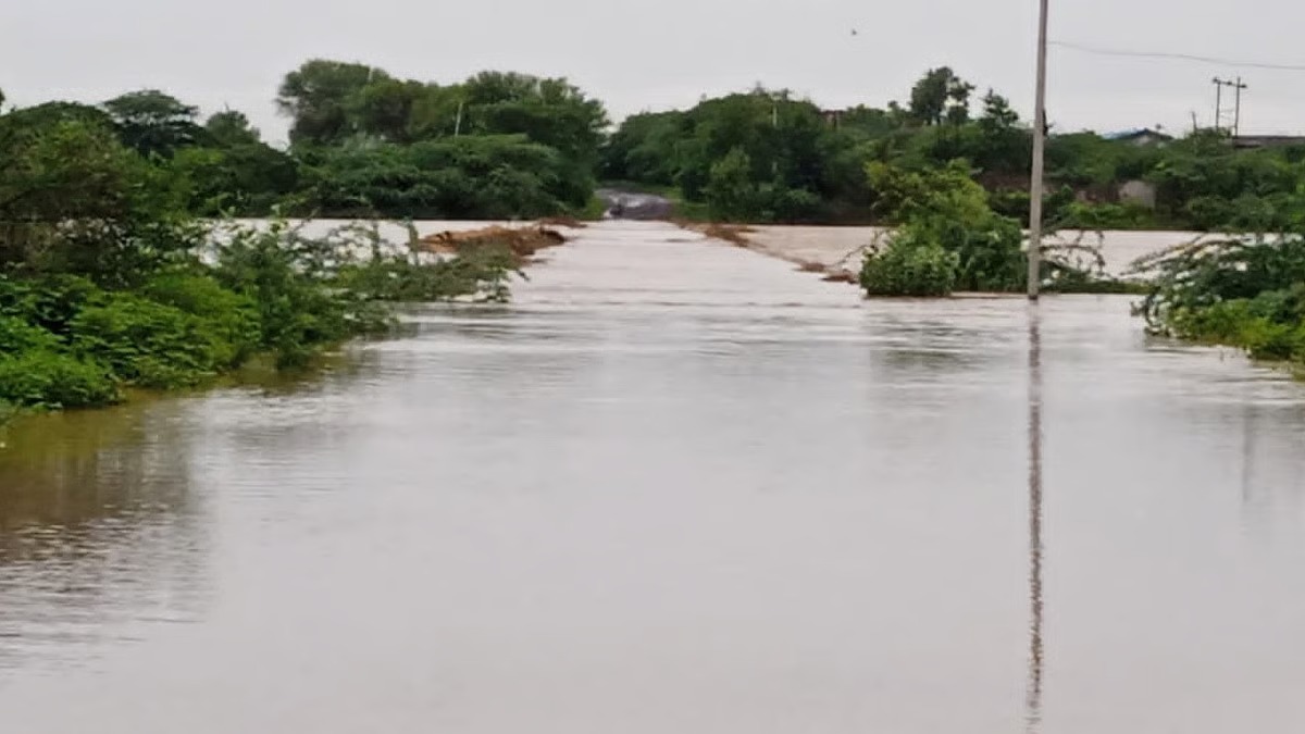 ಕಲಬುರಗಿ || ಚಿಂಚೋಳಿ ತಾಲೂಕಿನಲ್ಲಿ ಭಾರಿ ಮಳೆ, Bhutpur bridge ಮುಳುಗಡೆ..