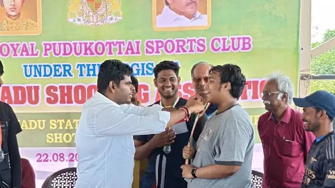 ಅಣ್ಣಾಮಲೈ ಅವರಿಂದ ಪ್ರಶಸ್ತಿ ಪದಕ ಹಾಕಿಸಿಕೊಳ್ಳಲು ನಿರಾಕರಿಸಿರುವ TRB Raja ಅವರ ಪುತ್ರ ಯಾಕೆ ಅಂತೀರಾ..?