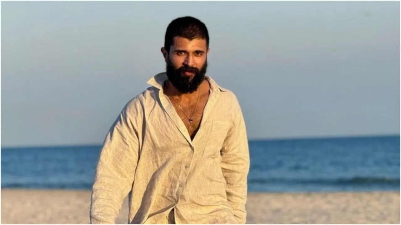 ಕಿಂಗ್ಡಮ್’ ಕಲೆಕ್ಷನ್; ಮೊದಲ ದಿನವೇ ಬಾಕ್ಸ್ ಆಫೀಸ್ ಲೂಟಿ ಮಾಡಿದ Vijay Devarakonda.