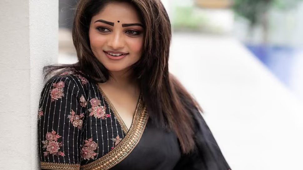 ಮೈಸೂರು ದಸರಾ ಧಮಾಕಾ: ರಚಿತಾ ರಾಮ್‌ಗೆ ಅಭಿಮಾನಿಯಿಂದ ವಿಶೇಷ ಉಡುಗೊರೆ.?