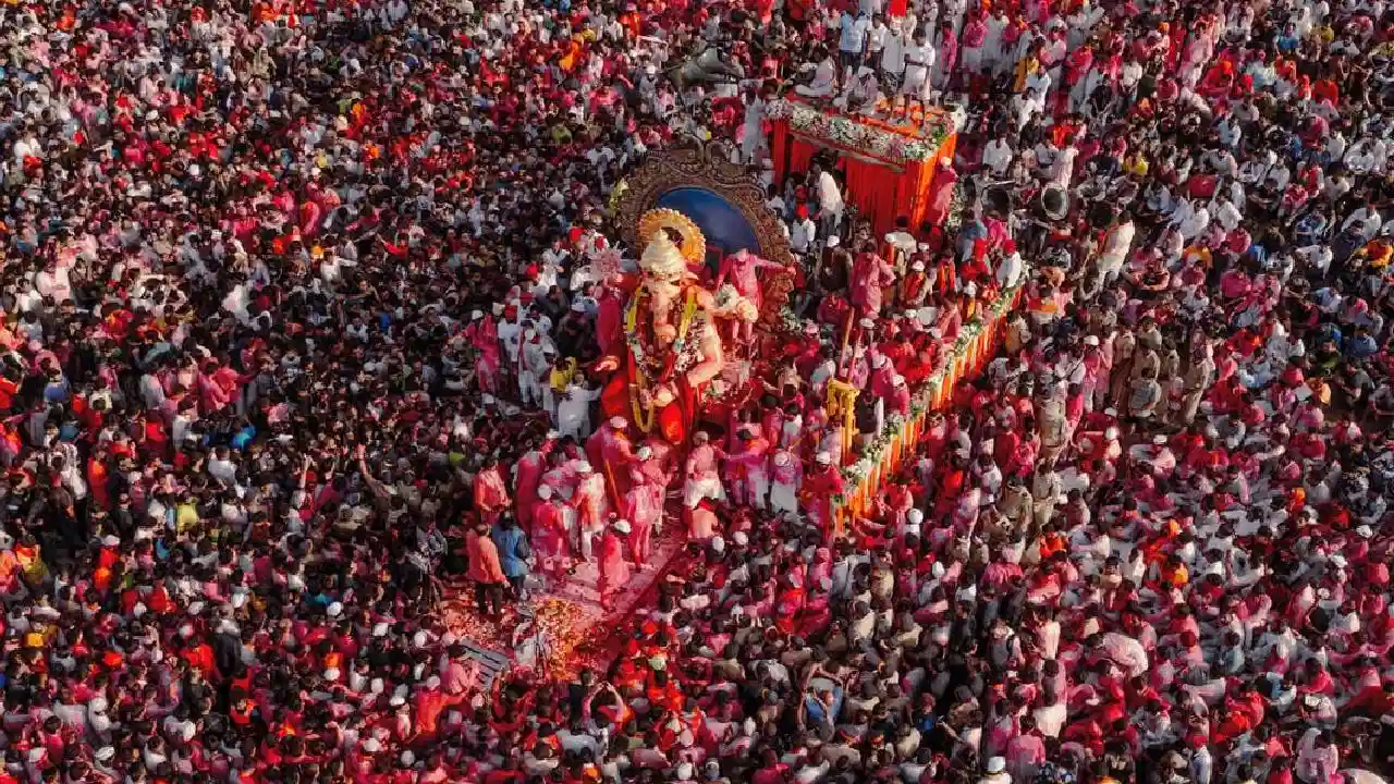ಮದ್ದೂರಿನಲ್ಲಿ ಗಣೇಶ ಮೆರವಣಿಗೆ ವೇಳೆ ಕಲ್ಲು ತೂರಾಟ: ನಿಜಕ್ಕೂ ಏನಾಯ್ತು? ಮಂಡ್ಯ SP ಸ್ಪಷ್ಟನೆ.