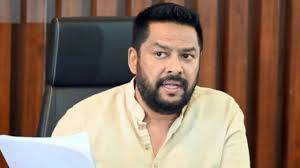 ಬಳ್ಳಾರಿ ಉದ್ಯಮಿ, ಕಾರ್ಪೊರೇಟರ್ ಕುಮಾರಸ್ವಾಮಿ ಹಾಗೂ ಮಗ ಗೋವಿಂದರಾಜು ಮನೆ ಮೇಲೆ CBI ದಾಳಿ.