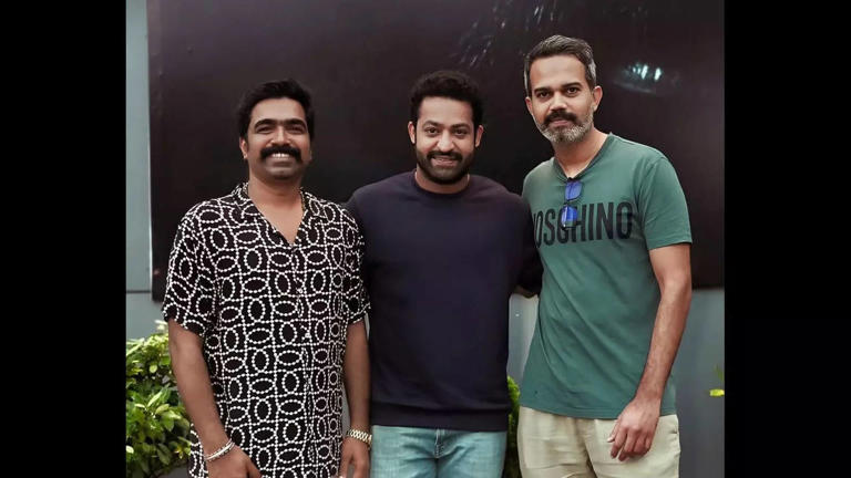  ‘ಸಲಾರ್’ ಮ್ಯೂಸಿಕ್ ವಿಫಲತೆಗೆ ‘KGF’ ಯಶಸ್ಸೇ ಕಾರಣ? ರವಿ ಬಸ್ರೂರು ಅವರ ತೀಕ್ಷ್ಣ ವಿಶ್ಲೇಷಣೆ.