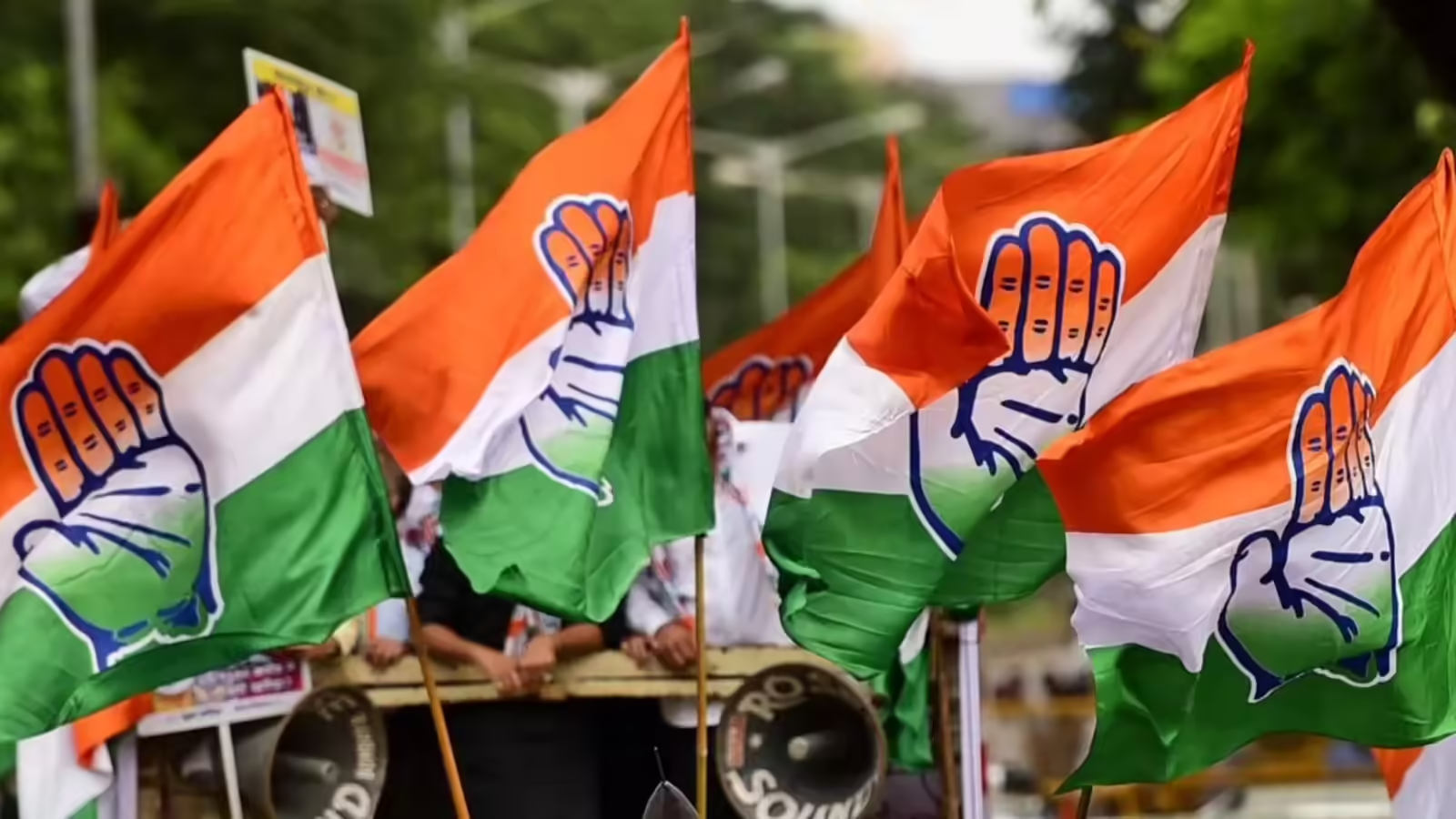 ತುಮಕೂರು ಕಾಂಗ್ರೆಸ್ ಭವನ ಜಾಗ ವಿವಾದ: CMಸೇರಿದಂತೆ ಹಲವರ ವಿರುದ್ಧ EDಗೆ ದೂರು”