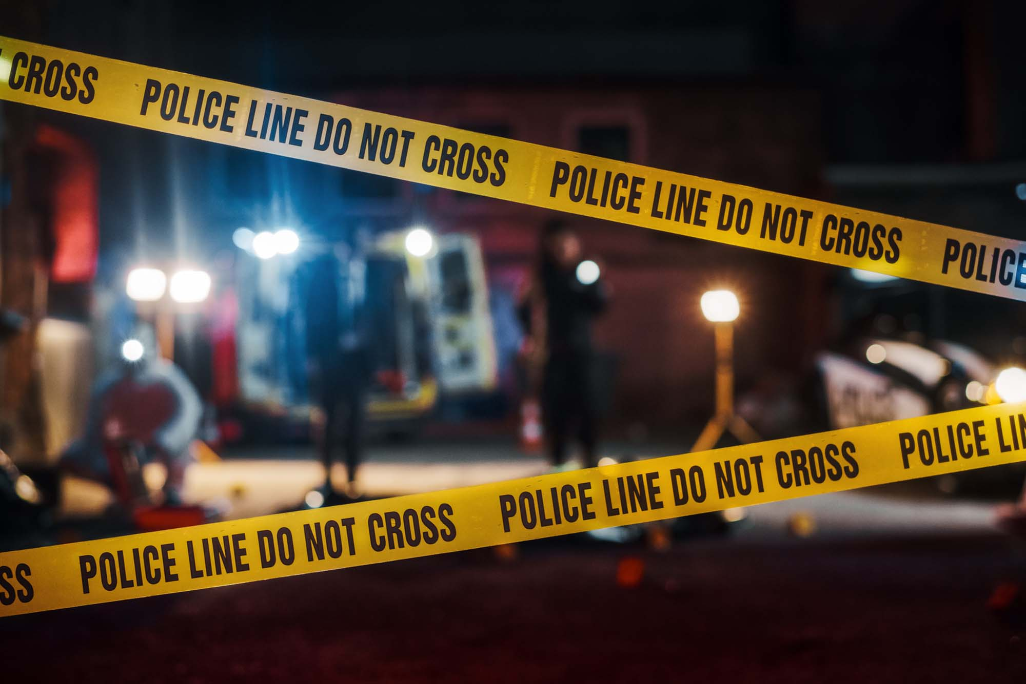 ಕನಕಪುರದಲ್ಲಿ ನೈತಿಕ ಪೊಲೀಸ್ಗಿರಿ! ಇತರೆ ಧರ್ಮದ ಪ್ರೇಮಿಯರ ತಲೆ ಬೋಳಿಸಿ ಹ*– ಐವರು ಅರೆಸ್ಟ್.