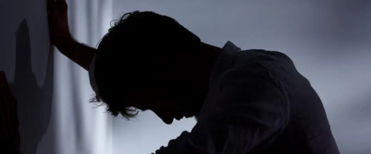 ಮನೋಜ್ ಸಿನ್ಹಾರ ಮರಿ ಮೊಮ್ಮಗ ಆತ್ಮ*ತ್ಯೆ – ನೋಟಿನಲ್ಲಿ ‘ಆತ್ಮದ ಕಾಟ’ ಉಲ್ಲೇಖ!