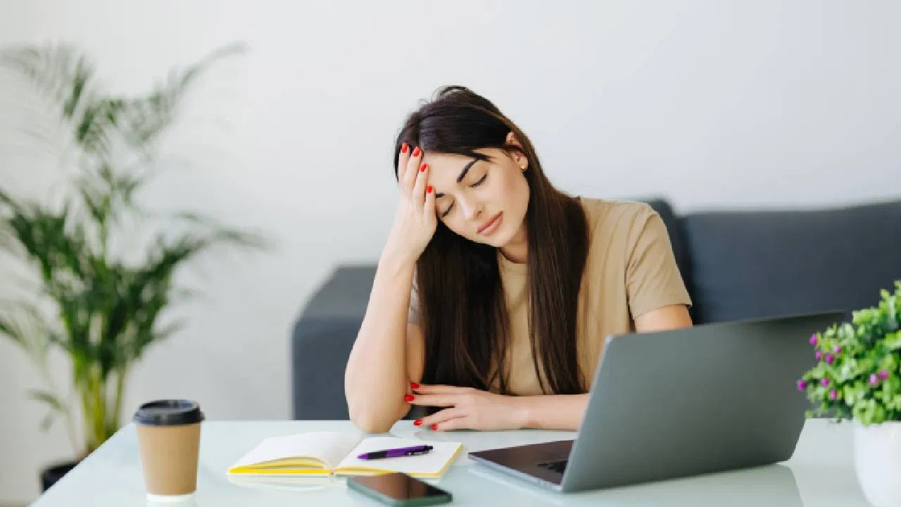 ಬೆಳಗಿನ ದಿನಚರಿಯನ್ನು ಹೀಗಾಗಿರಿಸಿದರೆ ಒತ್ತಡ ಕಡಿಮೆಯಾಗಿ ಮನಸ್ಸಿಗೆ ಶಾಂತಿ ಗ್ಯಾರಂಟಿ.