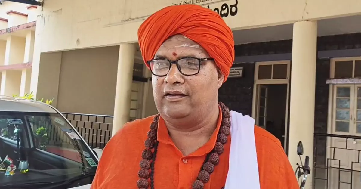ಸಿದ್ದರಾಮಯ್ಯ CM ಸ್ಥಾನ ಬಿಡದಿದ್ದರೆ ಸರ್ಕಾರ ಪತನ.