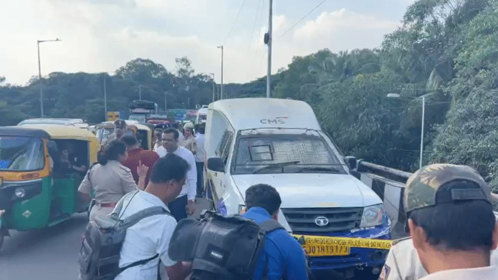 7.11 ₹ಕೋಟಿ ದರೋಡೆ ಪ್ರಕರಣದಲ್ಲಿ ಮಹತ್ವದ ಬ್ರೇಕ್: ತಿರುಪತಿಯಲ್ಲಿ ಇನ್ನೋವಾ ಕಾರು ಸೀಜ್.