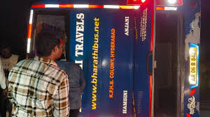 ಇಂದೋರ್‌ನಲ್ಲಿ ಬಸ್ ಕಂದಕಕ್ಕೆ ಉರುಳಿದ ದುರಂತ – ಮೂವರು ಸಾ*, 30ಕ್ಕೂ ಹೆಚ್ಚು ಜನರಿಗೆ ಗಾಯ.