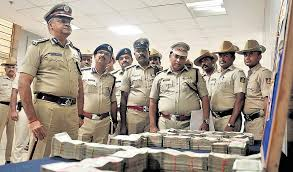 ಬೆಂಗಳೂರು ಮಧ್ಯಾಹ್ನ ದರೋಡೆ: 7.11 ಕೋಟಿ ರೂ. ದೋಚಿದ ಗ್ಯಾಂಗ್.