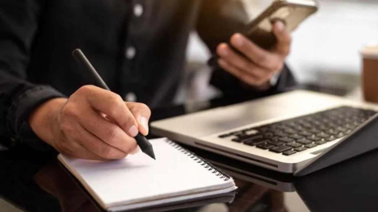 ಇಲ್ಲಿ ಕೆಲಸ ಮಾಡಿದ್ರೂ ಬೆಲೆ ಇಲ್ಲ; ಮ್ಯಾನೇಜರ್ ವರ್ತನೆಗೆ ಬೇಸೆತ್ತು ರಾಜೀನಾಮೆ ನೀಡಿದ ಉದ್ಯೋಗಿ.