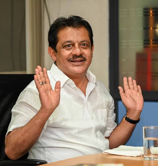 “DCM ಸ್ಥಾನ ಕೊಟ್ಟ್ರೆ ನಾನ್ ರೆಡಿ!” — ಸಚಿವ ಜಮೀರ್ ಅಹ್ಮದ್ ಖಾನ್ ಹೇಳಿಕೆ ರಾಜಕೀಯ ಕುತೂಹಲಕ್ಕೆ ಕಾರಣ!