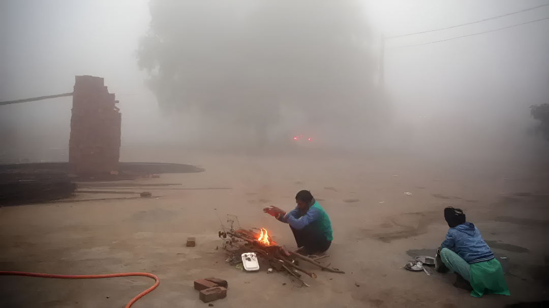 ಬೆಂಗಳೂರಿನಲ್ಲಿ ದಟ್ಟ ಮಂಜು, ರಾಜ್ಯದ ಹಲವೆಡೆ ಚಳಿ ಹೆಚ್ಚಳ.