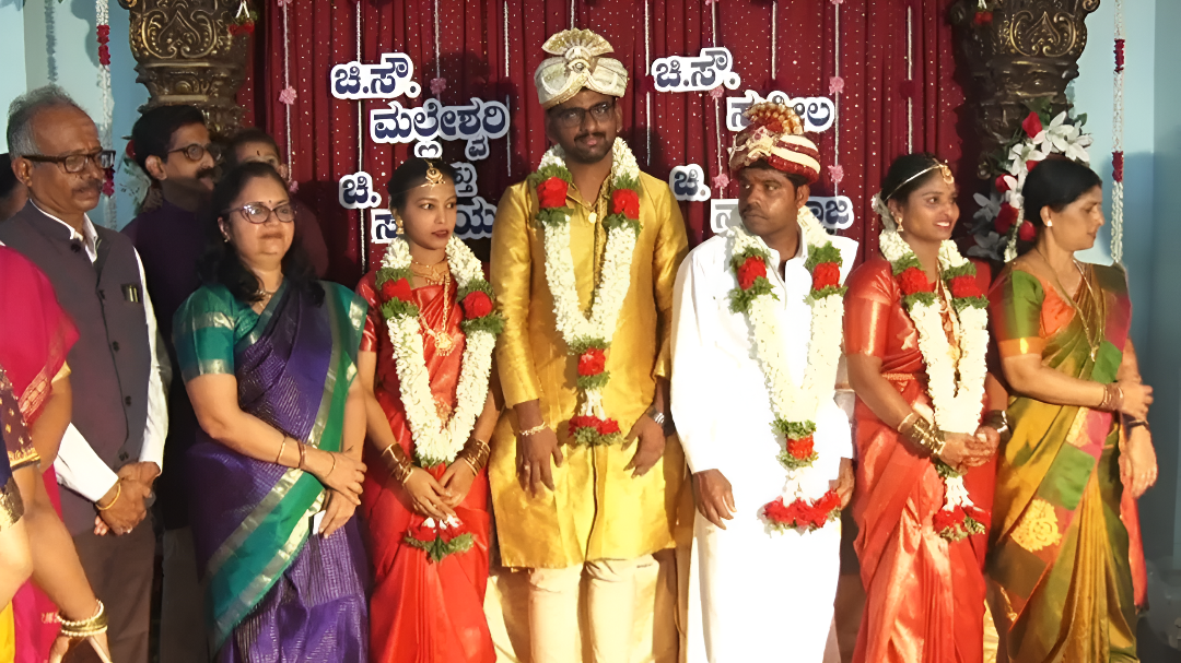 ಅನಾಥ ಹೆಣ್ಣು ಮಕ್ಕಳ ಅದ್ಧೂರಿ ವಿವಾಹ.