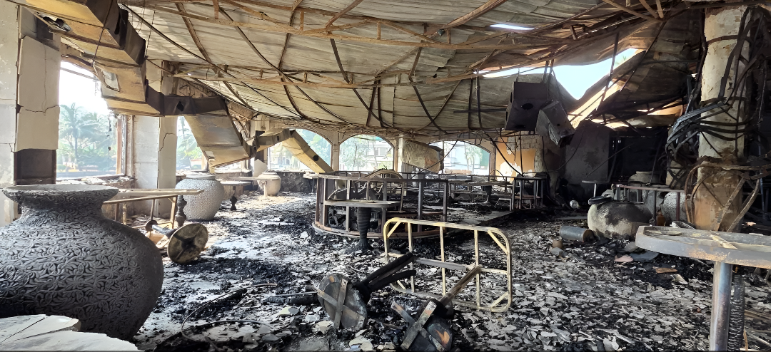 ಪರಾರಿಯಾದ ಮಾಲೀಕರಿಗೆ ಬ್ಲೂ ಕಾರ್ನರ್ ನೋಟಿಸ್ .