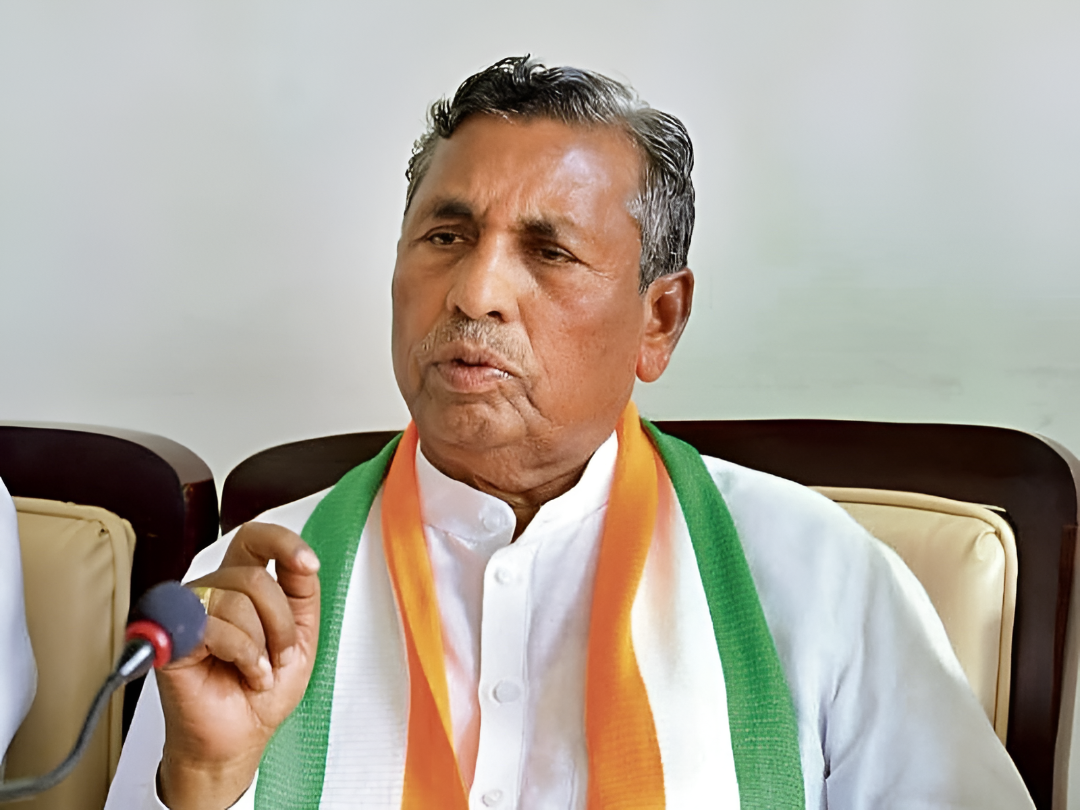  “ನನಗೂ ಮುಖ್ಯಮಂತ್ರಿ ಆಗಬೇಕು ಅನ್ನೋ ಆಸೆ ಇದೆ”.