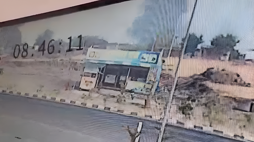 ಅಜಿತ್ ಪವಾರ್ ವಿಮಾನ ಪತನ: CCTV ದೃಶ್ಯಾವಳಿಯಲ್ಲಿ ಸೆರೆ.