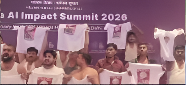 AI ಶೃಂಗಸಭೆಯಲ್ಲಿ ಹೈಡ್ರಾಮಾ: ಮೋದಿ ವಿರುದ್ಧ ಯುವ ಕಾಂಗ್ರೆಸ್ ಪ್ರತಿಭಟನೆ.