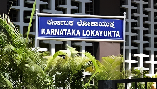 ಲೋಕಾಯುಕ್ತ ದಾಳಿ: ಕಂತೆ ಕಂತೆ ನೋಟಿನ ಖಜಾನೆ ಪತ್ತೆ.