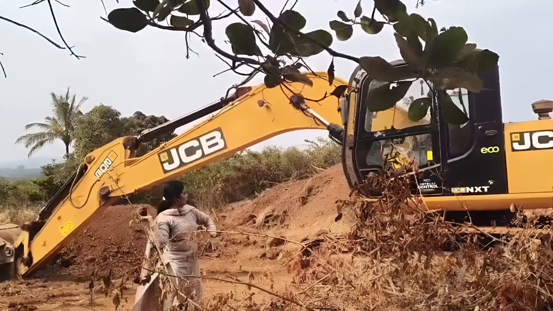 ಬೆಳಗಾವಿಯಲ್ಲಿ ಅಕ್ರಮ ಗಣಿಗಾರಿಕೆ ವಿರೋಧಿ ಪ್ರತಿಭಟನೆ.
