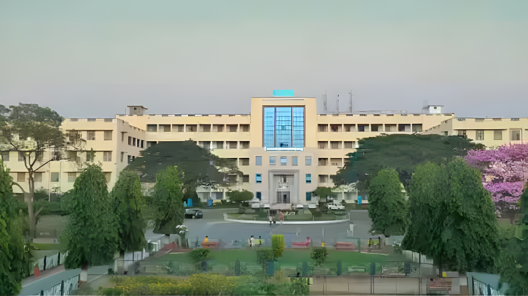 ಹುಬ್ಬಳ್ಳಿ ಕಿಮ್ಸ್‌ನಲ್ಲಿ ಶವಕ್ಕೂ ಹಣ ಬೇಡಿಕೆ? ಕುಟುಂಬದ ಆರೋಪಕ್ಕೆ ಆಕ್ರೋಶ.