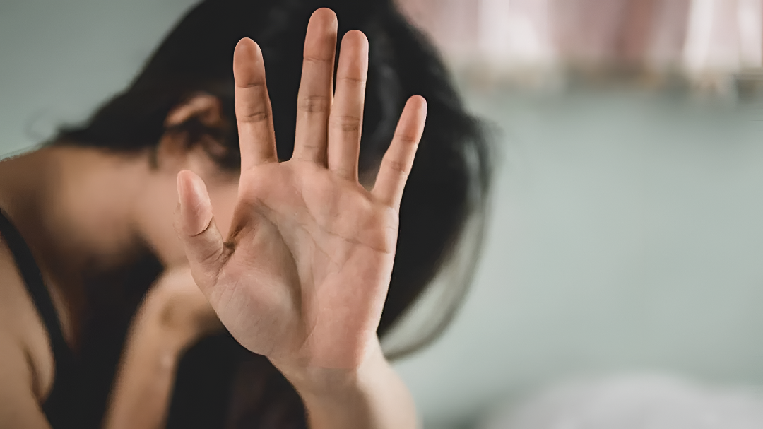 ಸಾವಿರ ರೂಪಾಯಿಗೆ ಪತ್ನಿಯನ್ನು ಒಪ್ಪಿಸಿದ ಆರೋಪ.