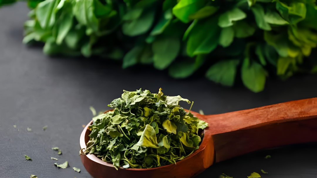 ತಾಜಾ ಮೆಂತ್ಯ ಸೊಪ್ಪು ಸಿಕ್ಕರೆ ಮನೆಯಲ್ಲೇ ಕಸೂರಿ ಮೇಥಿ ತಯಾರಿಸಿ!