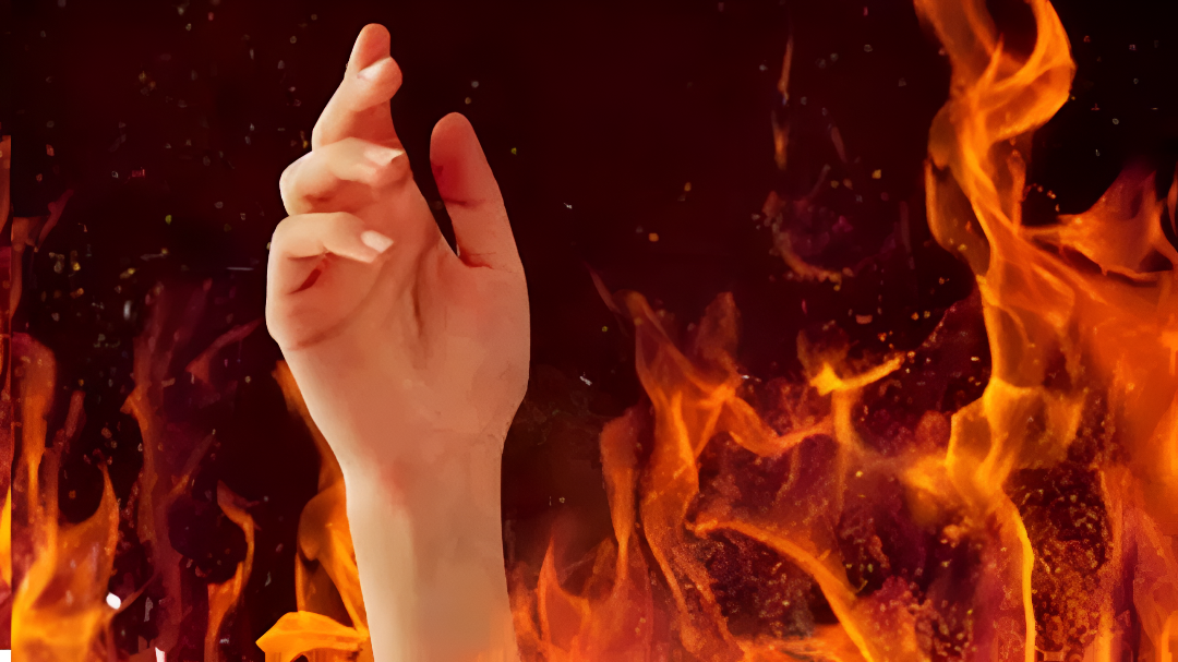 ಕೂಚ್ ಬೆಹಾರ್‌ದಲ್ಲಿ ದಂಪತಿ ಹಿಂಸಾಚಾರ: ಪತ್ನಿಗೆ ಬೆ*ಕಿ ಹಚ್ಚಿ ಕೊ* ಮಾಡಿದ ಗಂಡ.