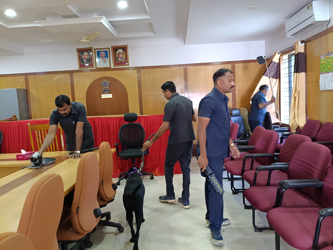 ದಾವಣಗೆರೆ ಜಿಲ್ಲಾಧಿಕಾರಿ ನಿವಾಸಕ್ಕೆ ಬಾಂಬ್ ಬೆದರಿಕೆ.