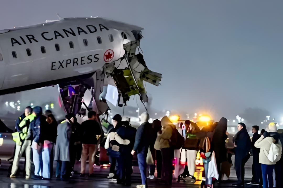 330 ಅಡಿ ಎತ್ತರದಿಂದ ಬಿದ್ದರೂ ಸಿಬ್ಬಂದಿ ಪವಾಡದಂತೆ ಬದುಕುಳಿದರು.