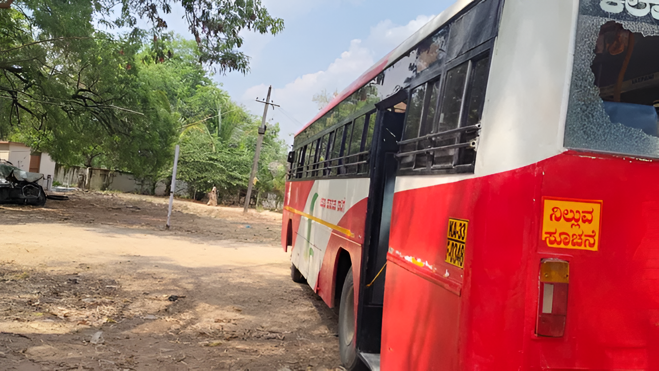 ಬಸ್ ಕಳ್ಳತನ! ಸೈದಾಪುರದಲ್ಲಿ ಅಚ್ಚರಿ ಘಟನೆ.