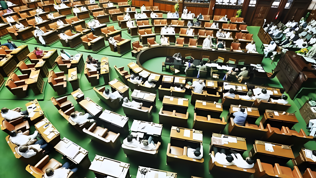 ವಿಧಾನಸಭೆಯಲ್ಲಿ ಸಿಲಿಂಡರ್ ಕೊರತೆ ಗದ್ದಲ: ಆಡಳಿತ-ವಿಪಕ್ಷ ವಾಕ್ಸಮರ