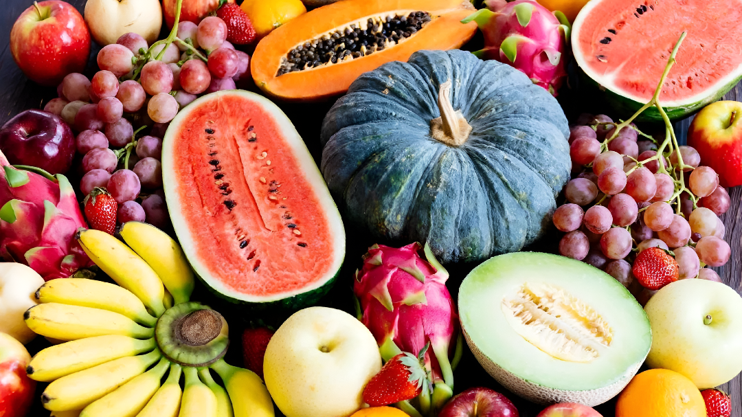 ಬೇಸಿಗೆಯಲ್ಲಿ ದೇಹದ ನೀರಿನಾಂಶ ಉಳಿಸಲು ಈ ಹಣ್ಣುಗಳನ್ನು ಸೇವಿಸಿ.