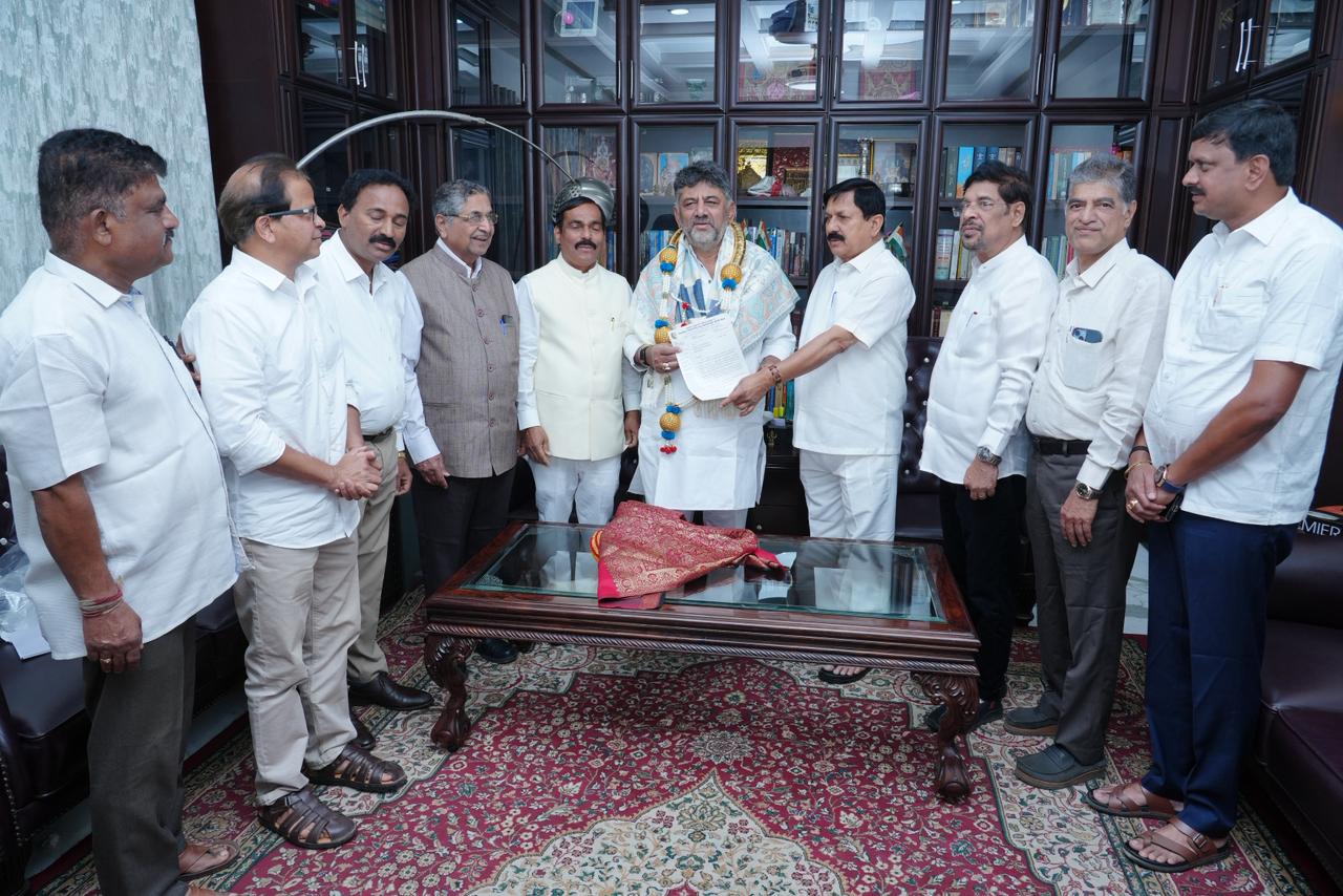 ಶಾಂತವೇರಿ ಗೋಪಾಲಗೌಡರ ಹೆಸರು ಮರುನಾಮಕರಣ.