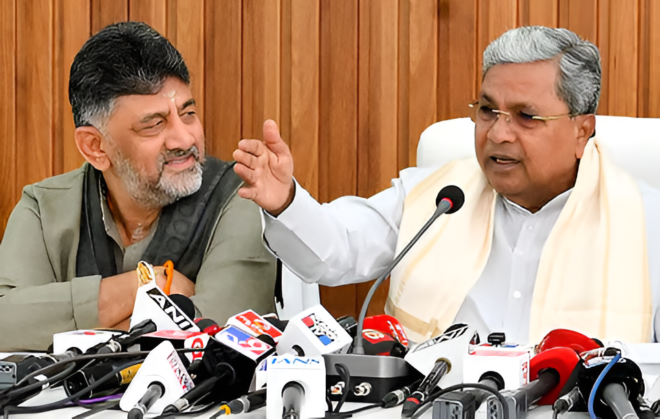  ಕಾಂಗ್ರೆಸ್ ಒಳಕಳಂಕ: ನಾಯಕತ್ವದ ಮೇಲೆ ಕಾದಾಟ.!