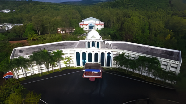 ಕುವೆಂಪು ವಿಶ್ವವಿದ್ಯಾಲಯದಲ್ಲಿ ಹಿಂಸಾತ್ಮಕ ಪ್ರತಿಭಟನೆ: ಕುಲಪತಿ ಕಚೇರಿ ಧ್ವಂಸ