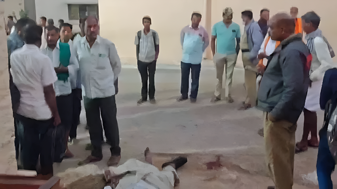 ಸಿದ್ಧಗಂಗಾ ಮಠದಲ್ಲಿ ದುರಂತ: ಜನ್ಮದಿನೋತ್ಸವಕ್ಕೆ ಬಂದ ಭಕ್ತ ಸಾ*.