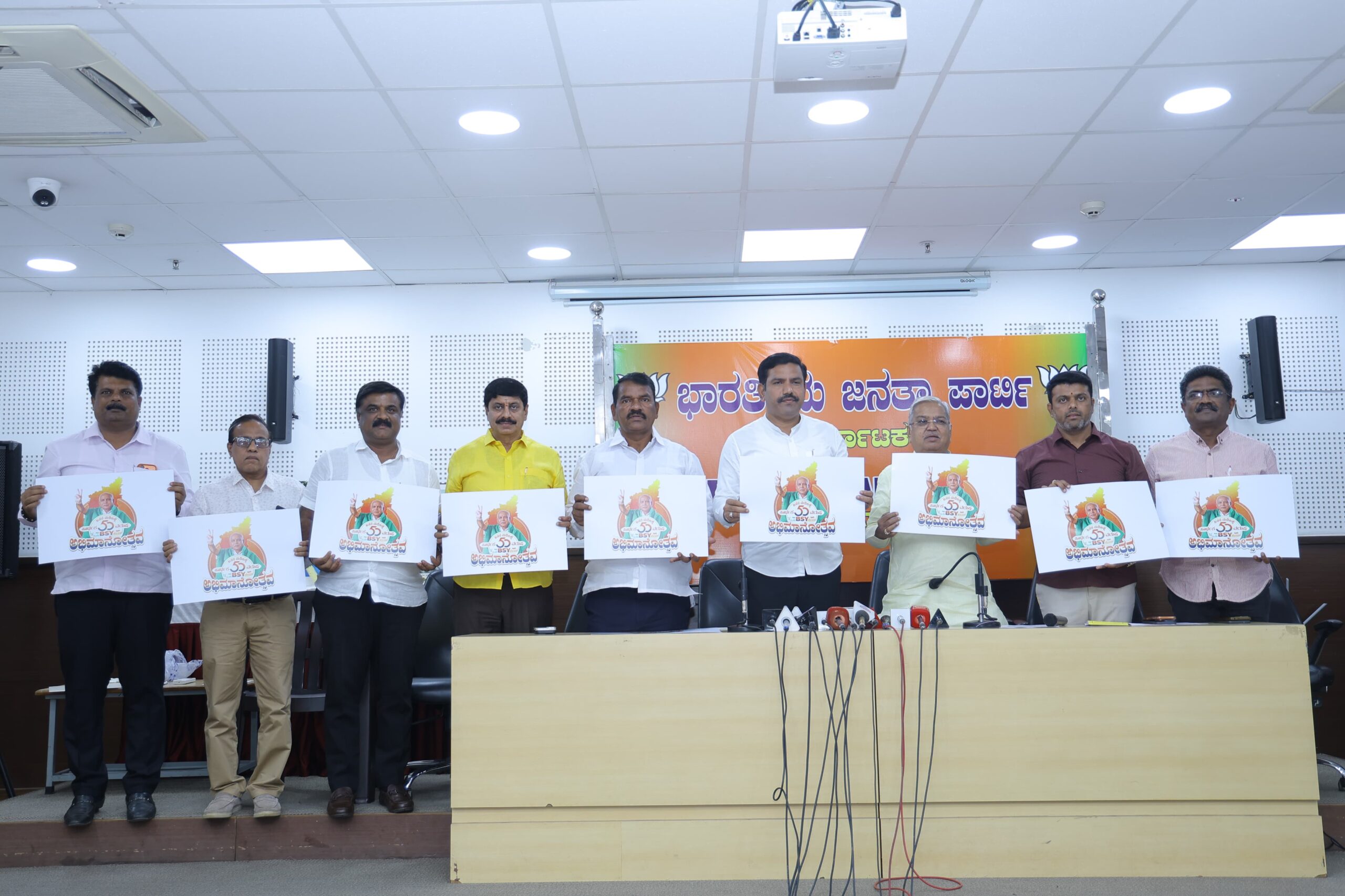 ಖರ್ಗೆ, ಕಾಂಗ್ರೆಸ್ಸಿಗೆ ಪ್ರಧಾನಿಯವರ ಜನಪ್ರಿಯತೆ ಸಹಿಸಿಕೊಳ್ಳಲು ಆಗುತ್ತಿಲ್ಲ..