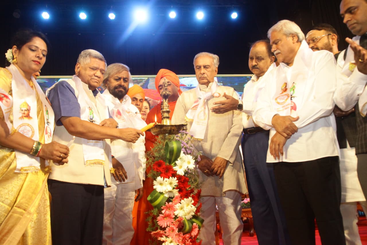 ಯುವಶಕ್ತಿ ಅಣುಶಕ್ತಿಗಿಂತ ಮಿಗಿಲು: ಈಶ್ವರ ಖಂಡ್ರೆ ಕರೆ