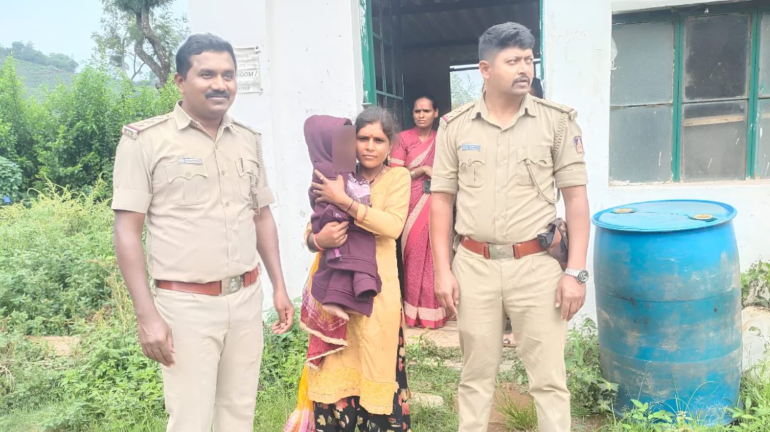 ಕಾಫಿ ತೋಟದಲ್ಲಿ ನಾಪತ್ತೆಯಾಗಿದ್ದ 1.5 ವರ್ಷದ ಮಗು 12 ಗಂಟೆ ಬಳಿಕ ಸುರಕ್ಷಿತ ರಕ್ಷಣೆ.!