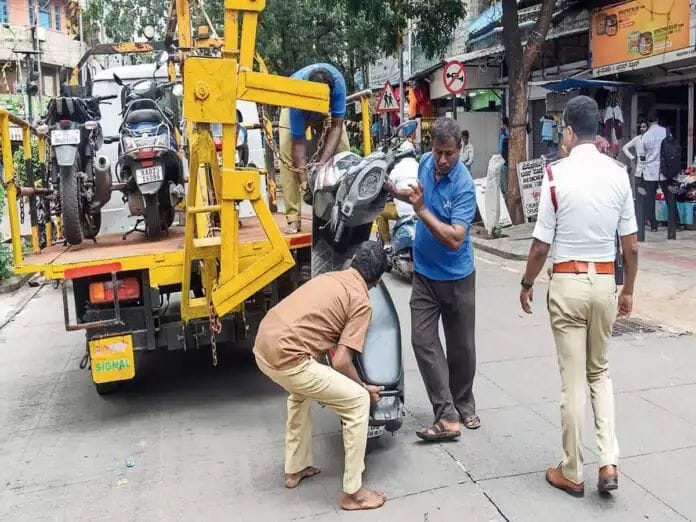 ಶುರುವಾದ ಒಂದೇ ತಿಂಗಳಲ್ಲಿ ಪ್ರತಾಪ ಮೆರೆದ ಟೋಯಿಂಗ್ ವಾಹನಗಳು!
