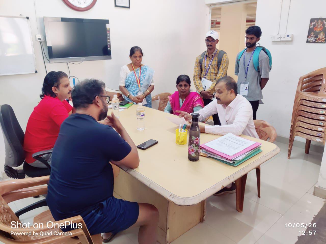 ಜನಗಣತಿ ಕಾರ್ಯದಲ್ಲಿ ಬೀಗ ಹಾಕಿದ ಮತ್ತು ಖಾಲಿ ಮನೆಗಳ ಮರುಪರಿಶೀಲನೆಗೆ ಆಯುಕ್ತರ ಸೂಚನೆ.!